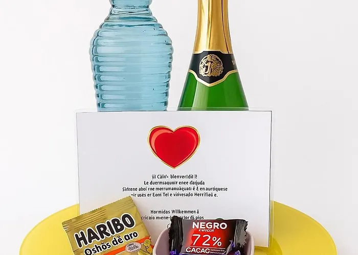 Fantastico 4 - Grossem Balkon - Gratis Parkplatz - Klimaanlage - Zentrumsnaehe Und Meernaehe Apartment *