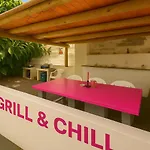 Fantastico 4 - Grossem Balkon - Gratis Parkplatz - Klimaanlage - Zentrumsnaehe Und Meernaehe
