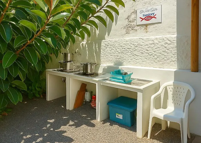 Fantastico 4 - Grossem Balkon - Gratis Parkplatz - Klimaanlage - Zentrumsnaehe Und Meernaehe Apartamento