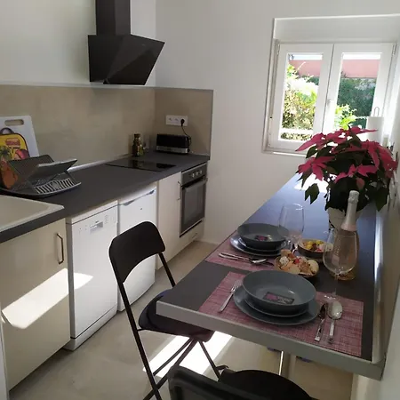 Fantastico 4 - Grossem Balkon - Gratis Parkplatz - Klimaanlage - Zentrumsnaehe Und Meernaehe Apartman Puerto de la Cruz